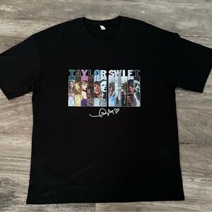 Taylor Swift T- shirt